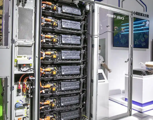 ups不间断电源报警器一直响怎么回事