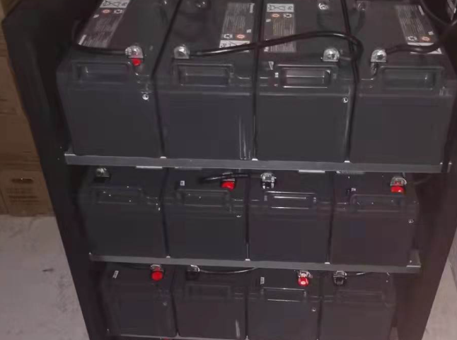 为什么精密设备一定要配置UPS电源